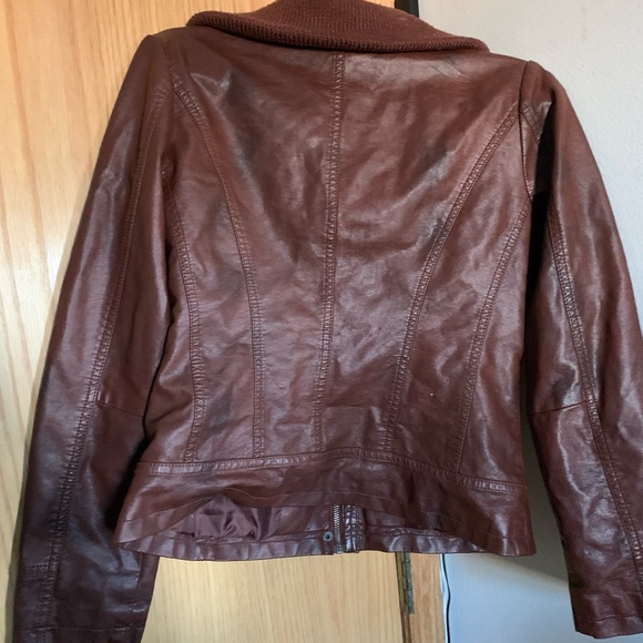 WOMENS MEDIUM VINTAGE BERNARDO LEATHER JACKET COAT - Picture 7 of 11